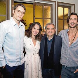 Jones vuelve a Televisa tras superar el cáncer 