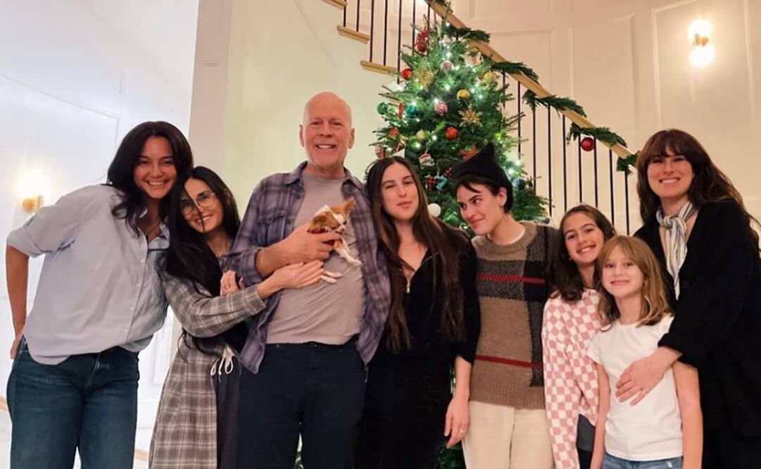 Instagram Demi Moore.