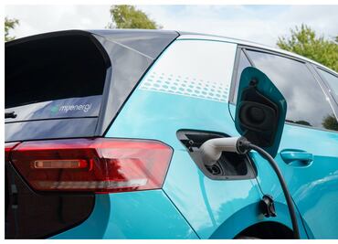 Autos nuevos en Canadá tendrán que ser cero emisiones en 2035