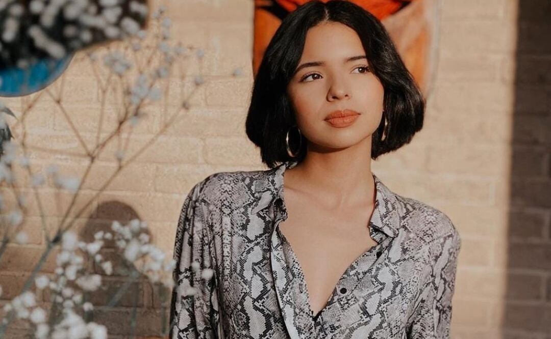 Ángela Aguilar impacta con su look y su lentes de sol / Foto: Instagram @angela_aguilar