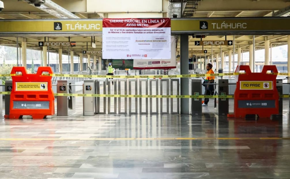 A partir de este sábado 12 y hasta el próximo miércoles 16 de septiembre, la Línea 12 del Metro ofrecerá servicio únicamente de Mixcoac a San Andrés Tomatlán.
(12/09/26)
Foto: Karla Guerrero / EL UNIVERSAL