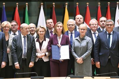 UE se compro mete a cooperar en defensa