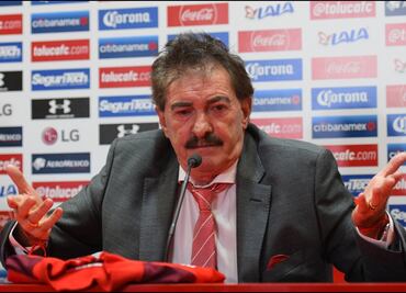 Ricardo La Volpe, el técnico barato