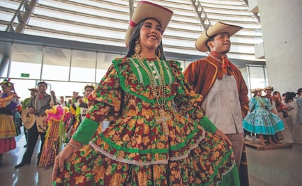 Evalúan apoyar aerolíneas por turbosina más cara