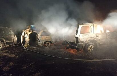 ¡Desatan terror! Queman vehículos en 5 municipios de Guanajuato por detención de hermano de “El Marro”