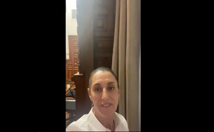 Sheinbaum presume desde su oficina que da al Zócalo preparativos del concierto de Grupo Firme 