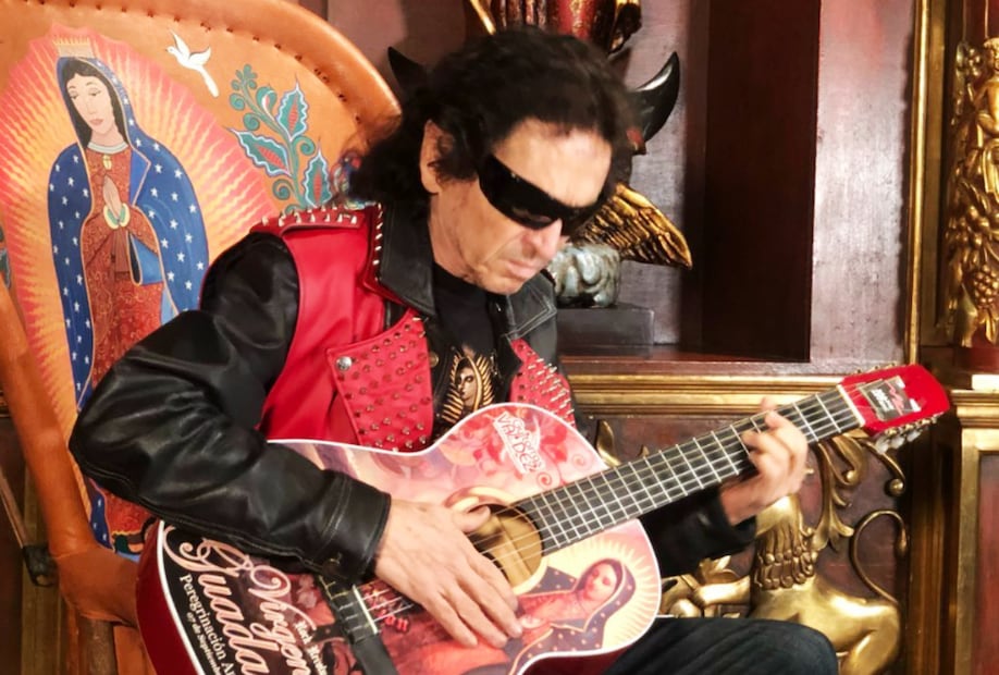 Alex Lora, devoto a la Virgen de Guadalupe.
Foto: Instagram, vía @alexlora_lora