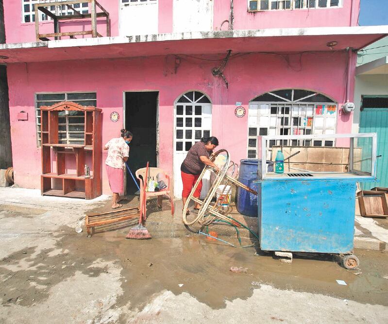 Los servidores de la nación concluyeron el censo en poco más de mil 300 localidades de los 17 municipios del estado, y ahora se comenzará a entregar dinero y enseres. Foto: CARLOS CANABAL. CUARTOSCURO