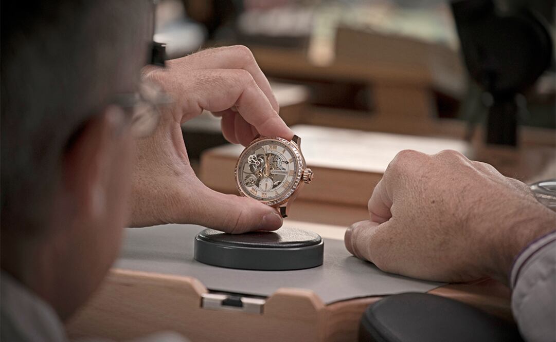 En los talleres de la manufactura se gestan genialidades relojeras como el L.U.C Full Strike con repetición de minutos.