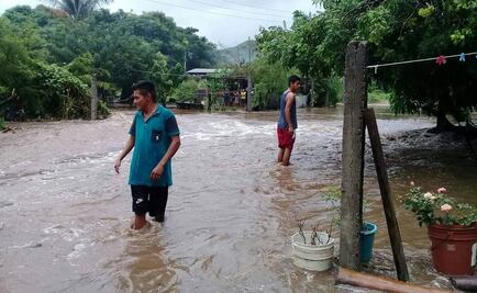 Suspenden clases por ciclón tropical "17-E" en Oaxaca