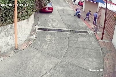 Captan a motociclistas asaltando en Naucalpan