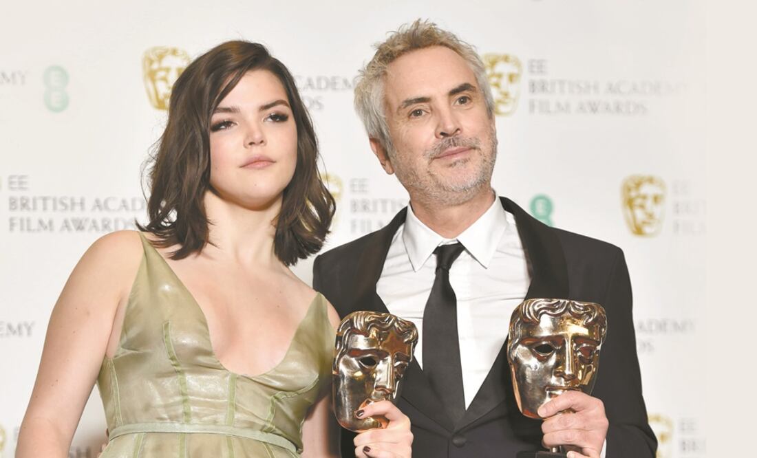 El director mexicano estuvo acompañado de su hija Tessa Bu. FOTO: AGENCIAS