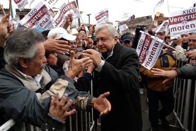 Desmienten encuesta que promovió AMLO