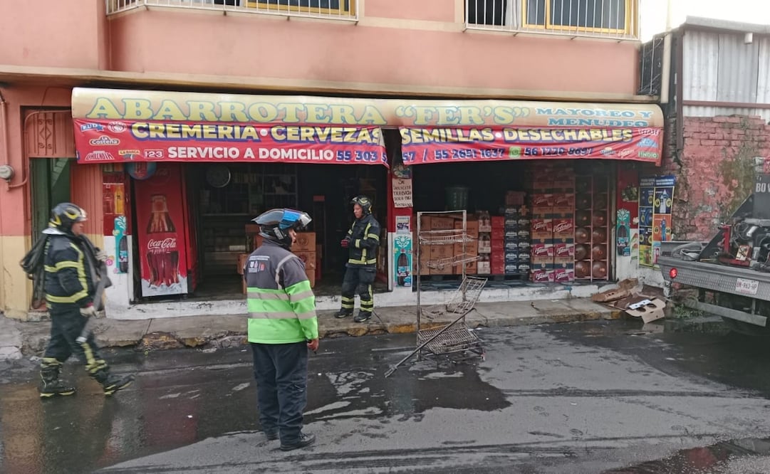 Registran incendio en tienda de abarrotes. Foto: especial