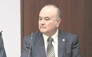 Tras 25 horas, continúa audiencia de Ernesto Ruffo; juez decidirá si es vinculado a proceso por huachicol