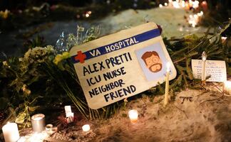 Tiroteo en Minneapolis hace peligrar un nuevo cierre gubernamental en EU; muerte de enfermero Pretti trastoca escenario político