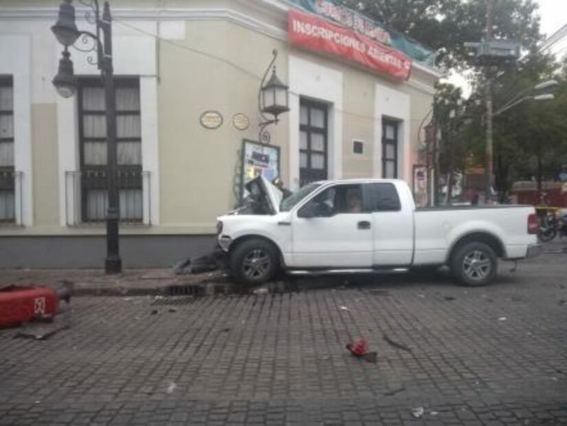 Muere conductor en aparatoso choque en Coyoacán