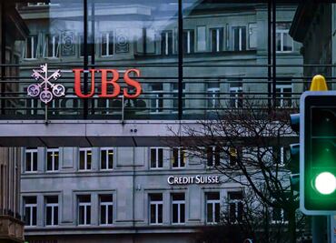 Banco Credit Suisse sufre salida masiva de empleados desde que fue adquirido por UBS