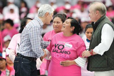 Reciben más de 2 mil mujeres Salario Rosa