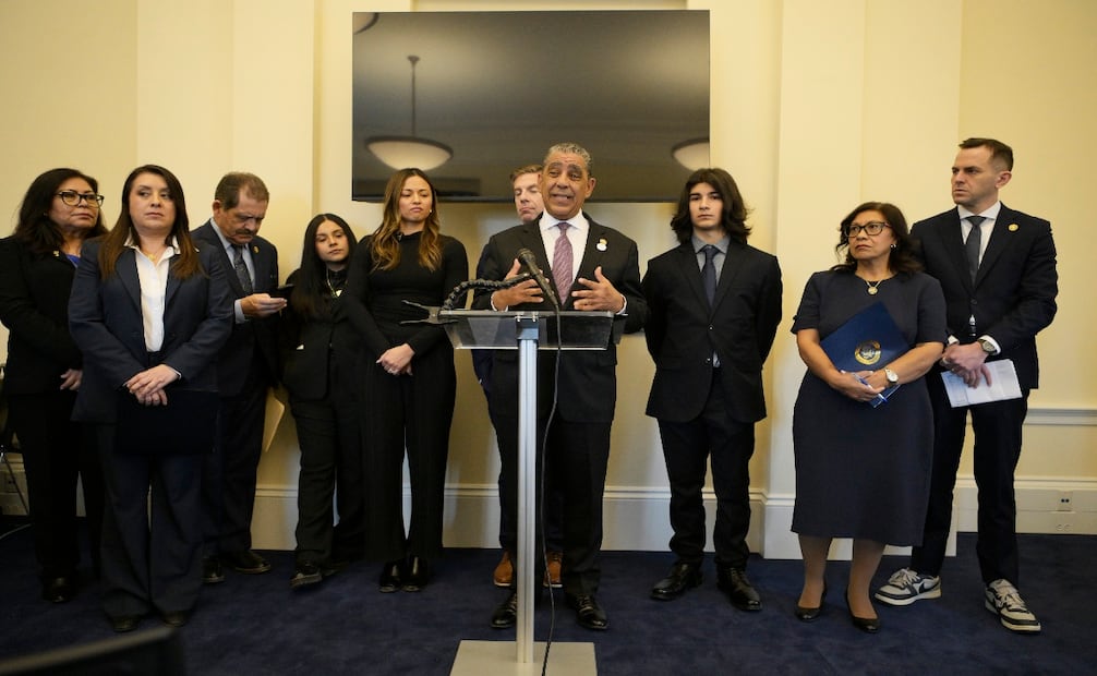 Demócratas invitan al Estado de la Unión a personas afectadas por políticas migratorias. Foto: EFE.