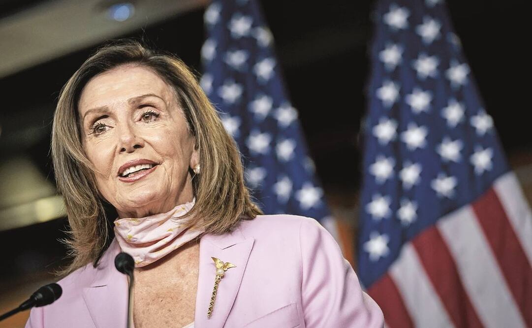 Pelosi busca evitar que "presidente trastornado use códigos nucleares"