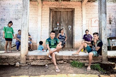 En homenaje, llevan dibujos de párvulos a la Arena Condá