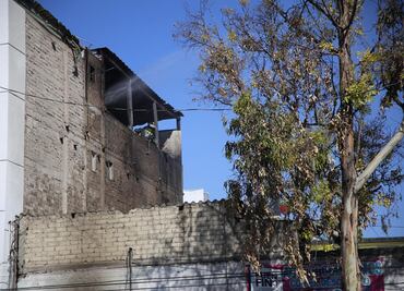 Cuerpos de emergencia controlan incendio en Venustiano Carranza