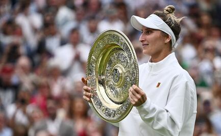 Marketa Vondrousova se proclama campeona de Wimbledon; es su primer Grand Slam