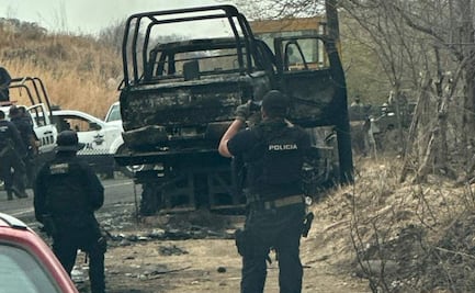 Violencia en Michoacán: CJNG quema patrulla de Guardia Civil y una grúa en carretera de Tepalcatepec; balean a repartidor