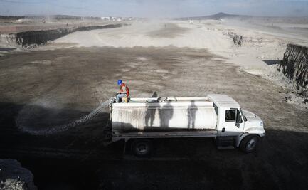 Constructoras piden participar en proyectos de infraestructura del Gobierno