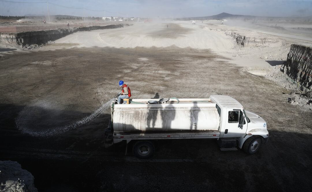 Construcción del nuevo aeropuerto de Santa Lucía. Foto: Archivo / EL UNIVERSAL