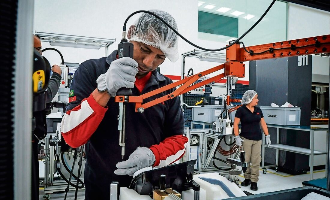Pidió que los cambios que se aprueben “garanticen un entorno que atraiga inversiones y proteja los intereses económicos de las cadenas productivas en donde participa la industria mexicana”. Foto: Archivo