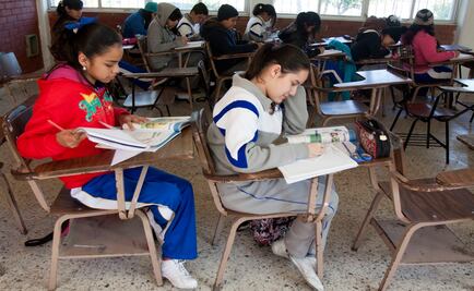 Alumnos en NL regresan a clases tras vacaciones de Semana Santa 