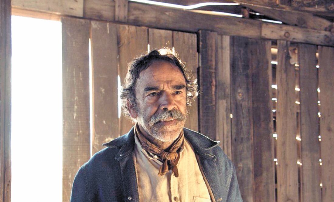 Damián Alcázar forma parte de la historia que se sitúa en los años 30. Foto: CORTESÍA