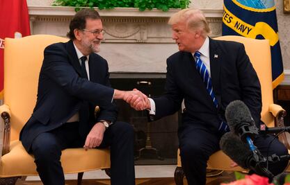Trump recibe a Rajoy en la Casa Blanca, a días del referendum catalán