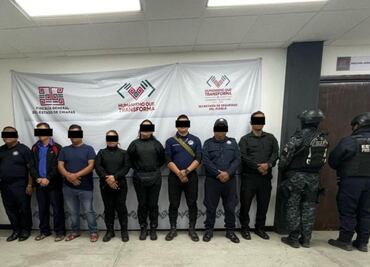 Detienen a 8 policías municipales en Tuxtla Gutiérrez, Chiapas; agredieron a elementos estatales