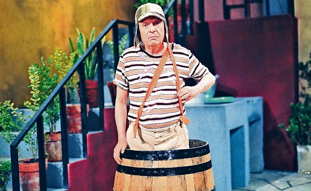 Tras su muerte, Roberto Gómez Bolaños recibió un homenaje en el Estadio Azteca.