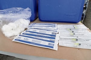 Salud y ÁO refuerzan vacunación