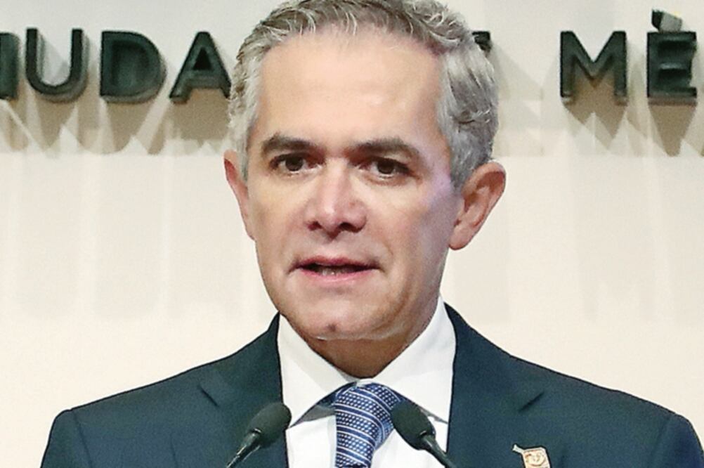Enfoque. El jefe de Gobierno, Miguel Ángel Mancera, dijo que debe analizarse la cadena de producción, distribución y consumo de la marihuana. (ARCHIVO EL UNIVERSAL)