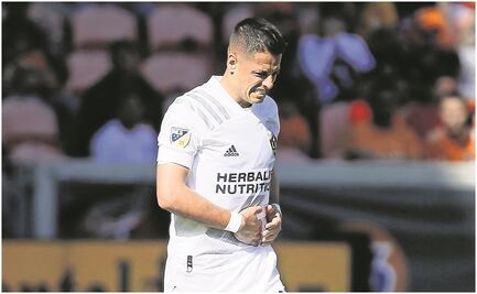 Chicharito Hernández explota contra usuario en Instagram 