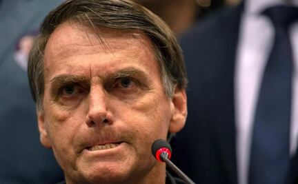 Bolsonaro impulsa posesión de armas para brasileños 