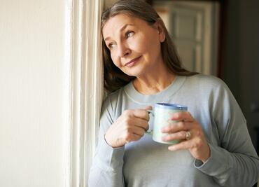 ¿Cómo sustituir el azúcar a las mujeres durante la menopausia? Esto dice experta en nutrición