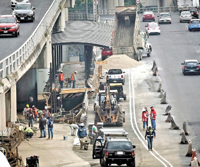 Movilidad confía en terminar los cuatro kilómetros faltantes de la Línea 5 en octubre. Foto: MARIO JASSO. CUARTOSCURO
