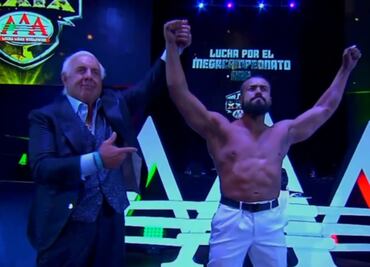 Ric Flair, la gran sorpresa en Triplemanía XXIX