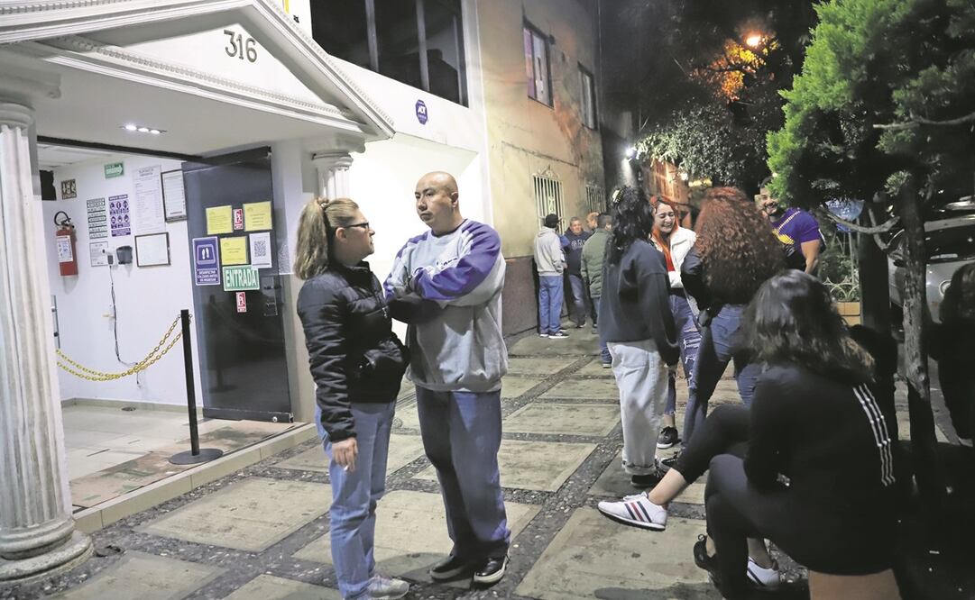 Alrededor de las 21:30 horas regresó el cuerpo de Ariadna a la funeraria, luego de que se le practicara una segunda necropsia.