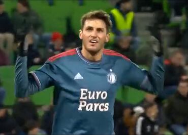 Santiago Giménez anotó en el triunfo del Feyenoord ante el Groningen