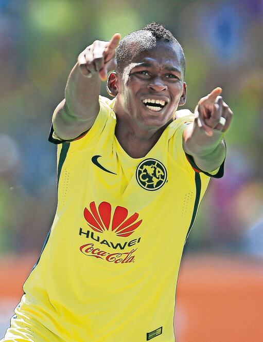 Ante Morelia, Carlos Darwin Quintero tuvo una destacada actuación y parece que mejora en su desempeño (FRANCISCO ESTRADA. JAM MEDIA)