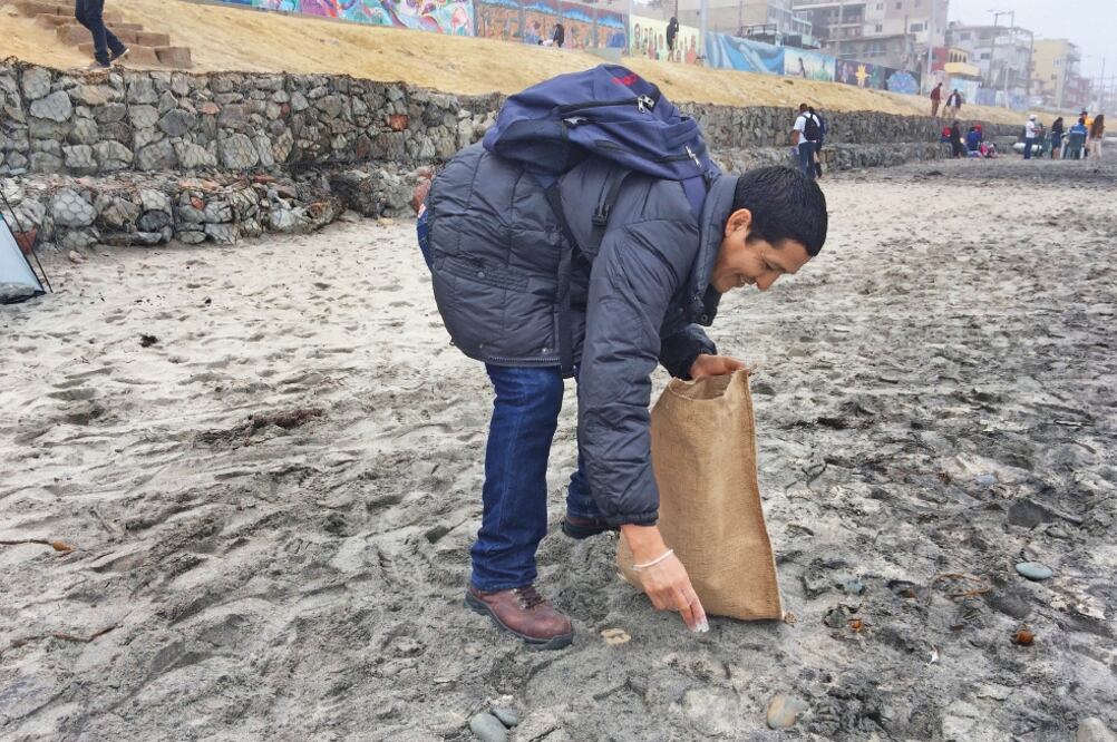 Las playas de Tijuana son algunas de las más contaminadas del país. La basura es una constante s que reportan voluntarios del programa de limpieza en litorales nacionales (ASTRID RIVERA. EL UNIVERSAL)
