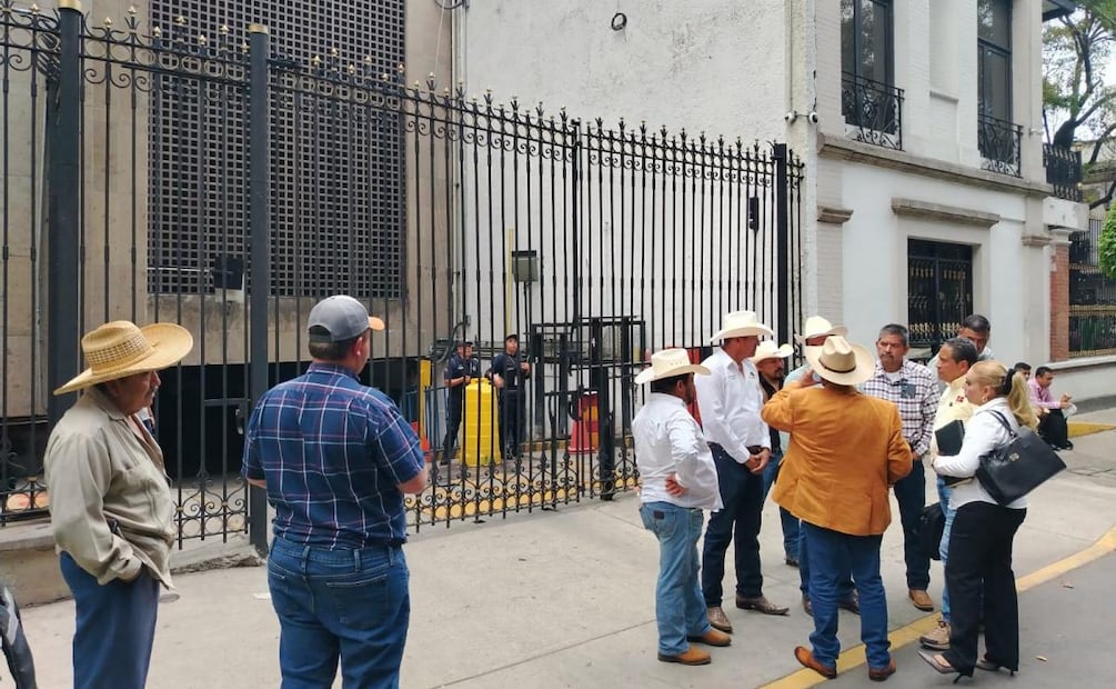 Cierran accesos a la Secretaría de Gobernación (Segob) en CDMX ante presencia de agricultores (10/2026). Foto: Eduardo Dina / EL UNIVERSAL