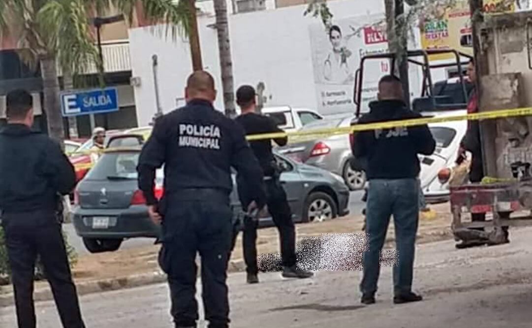 La detonación de arma de fuego ocasionó caos y pánico entre la gente. Foto: Especial